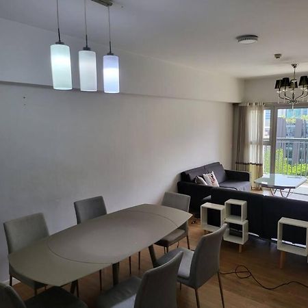 Luxury @ Bgc Sleeps 6 Comfortably Fast Wifi Pool! Manila Exterior foto